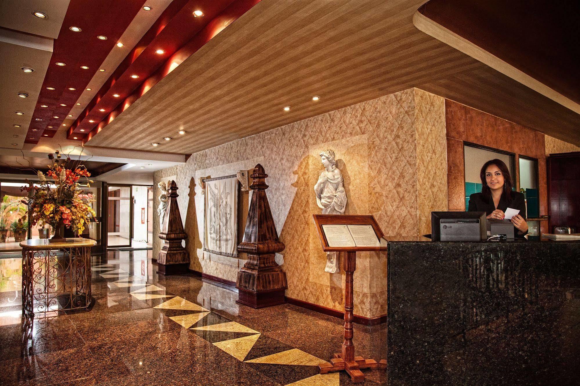 Hotel Cervantes Гуадалахара Екстериор снимка